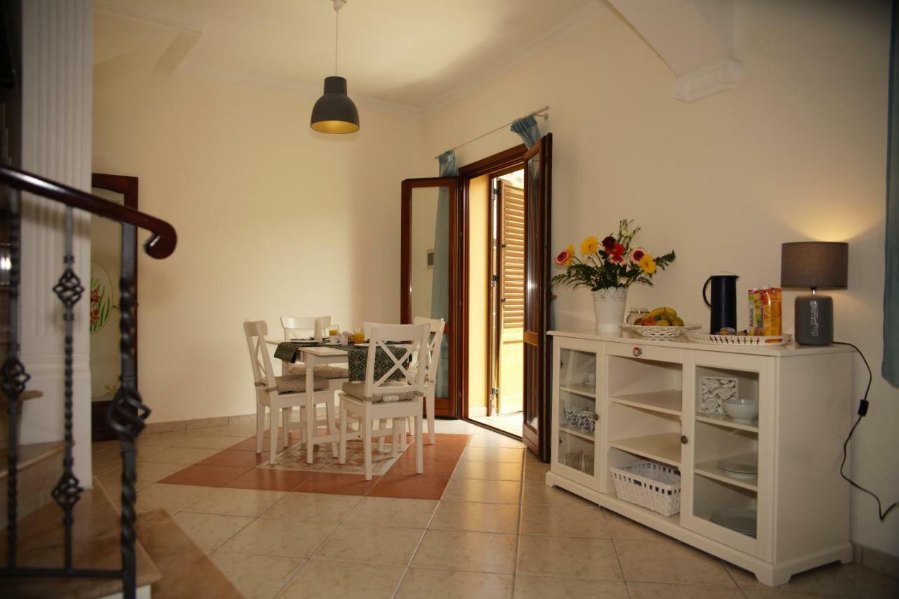 Bnb Donnalaura Карини Экстерьер фото